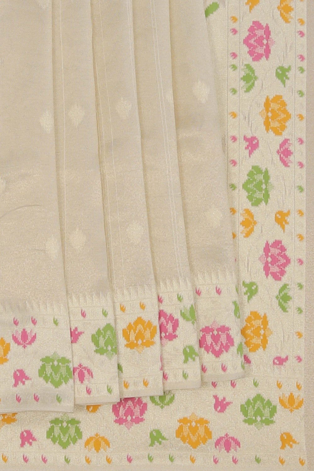 Off-White Shimmering Saree