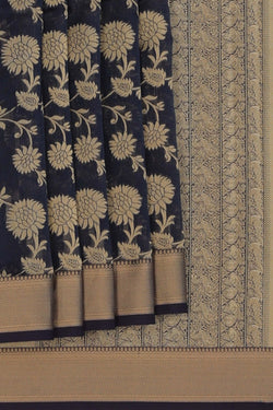 Image of Thread Woven Floral Design Kora Kanchipuram Silk Saree