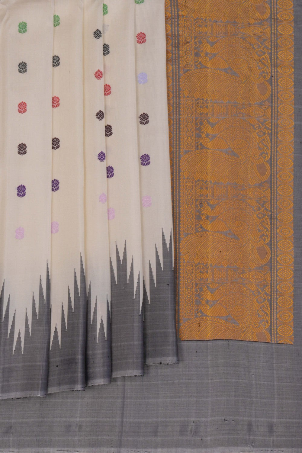 Gadwal Silk Classy Cream Saree