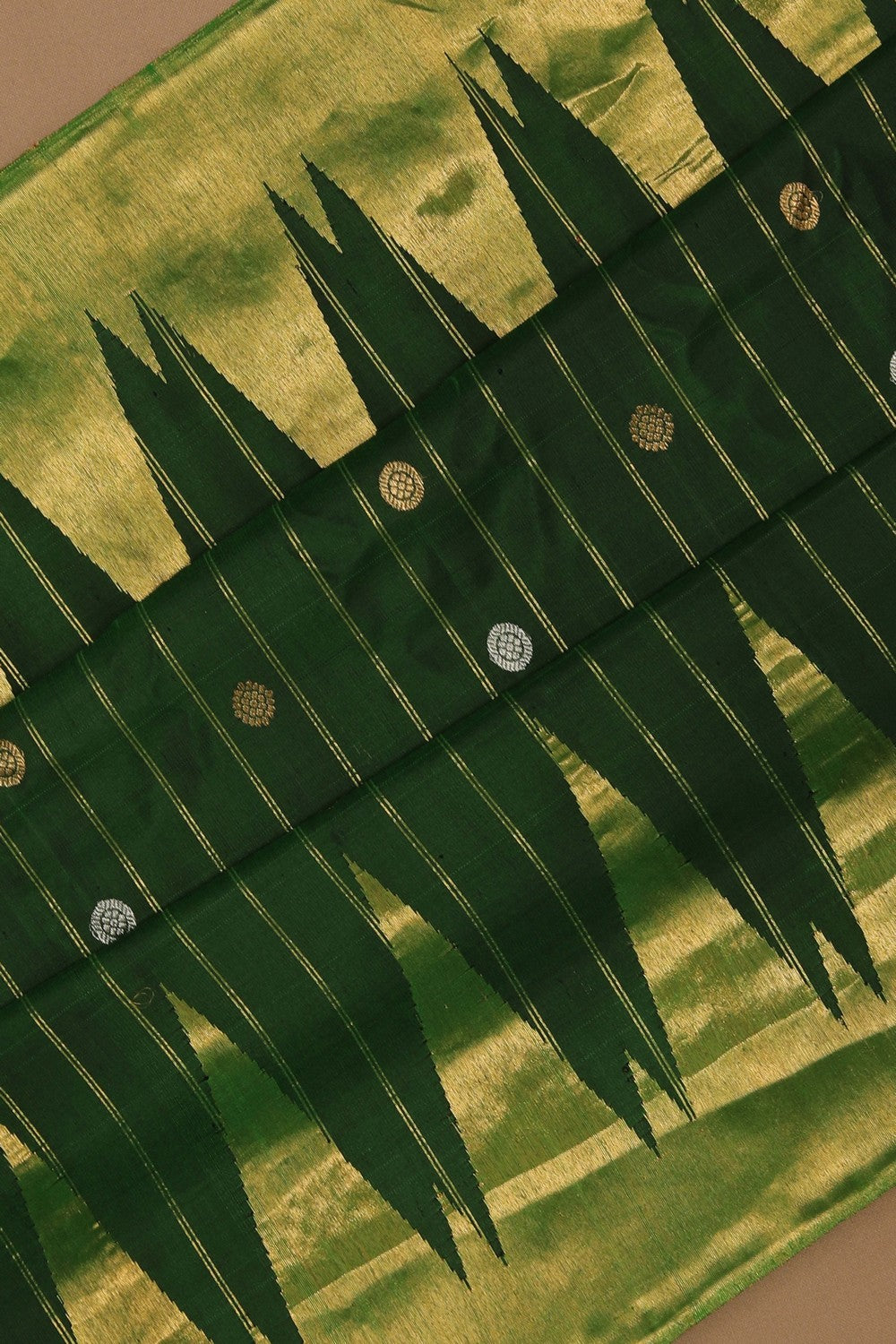 Gadwal Silk Green Saree