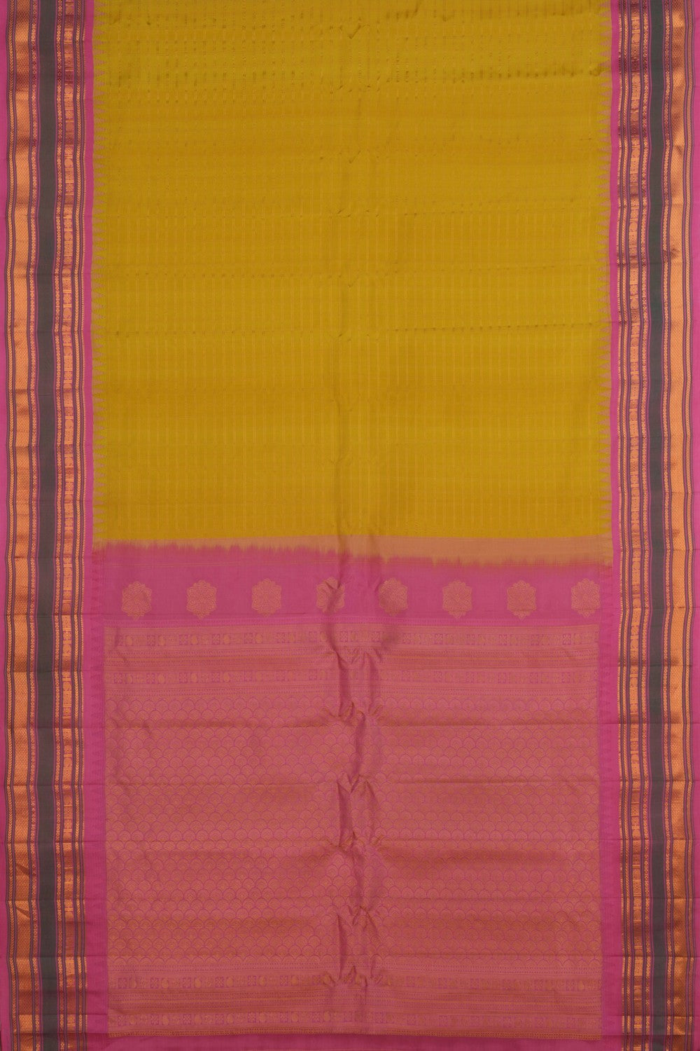 Gadwal Silk Kattam Spring Yellow Saree
