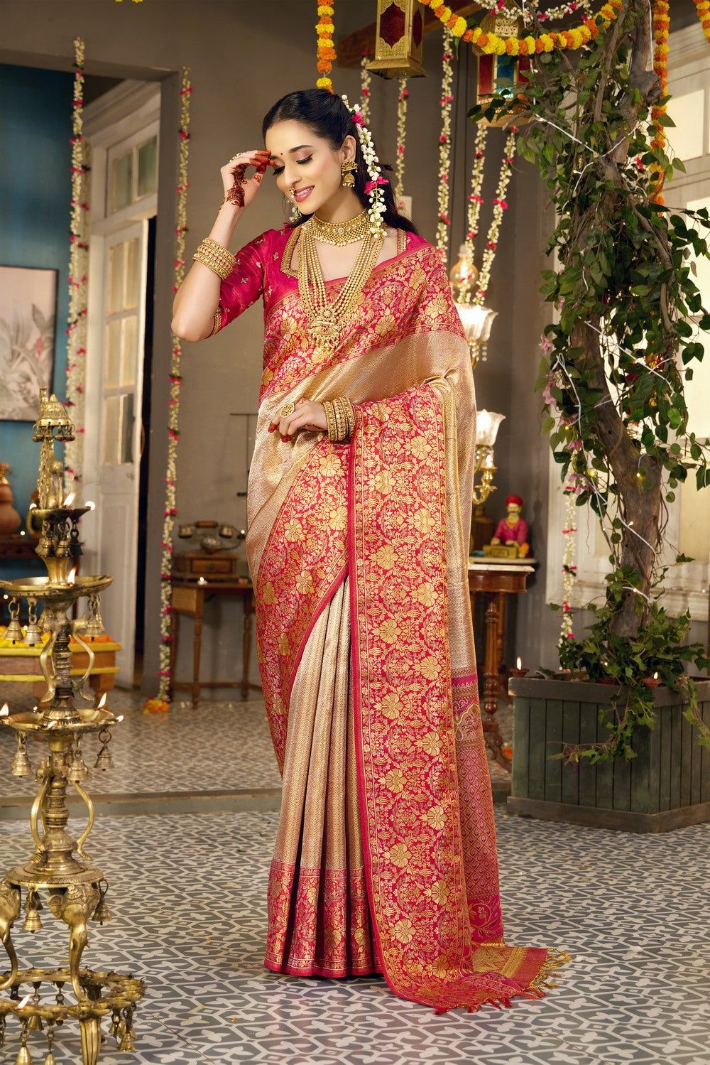 Image of Kanchipattu Brocade Gold Saree