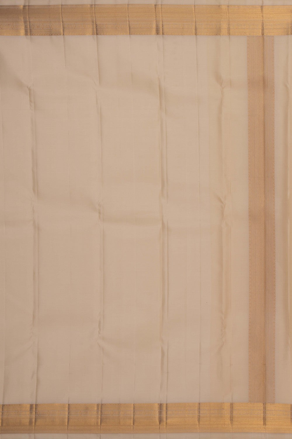 Image of Kanchi Silk Cream Dhoti With Kanduva (8 X 4)