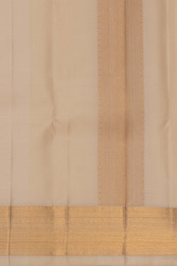 Image of Kanchi Silk Cream Dhoti With Kanduva (8 X 4)