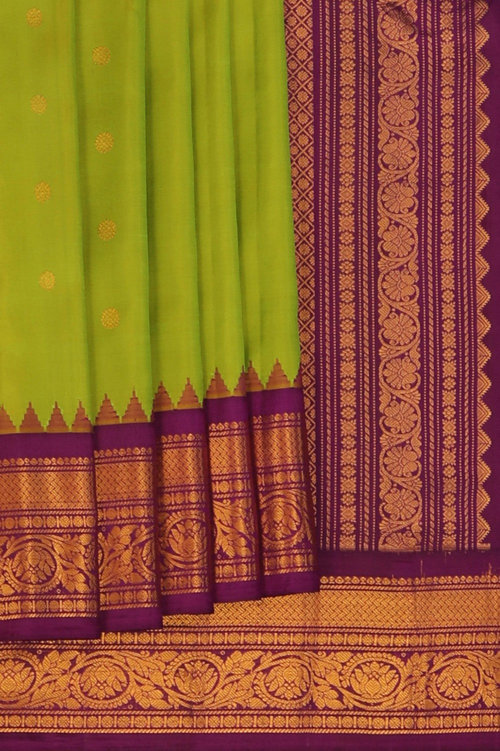 Image of Gadwal Silk Green Saree