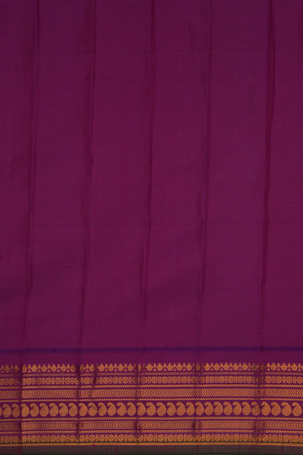 Gadwal Silk Off-White Saree