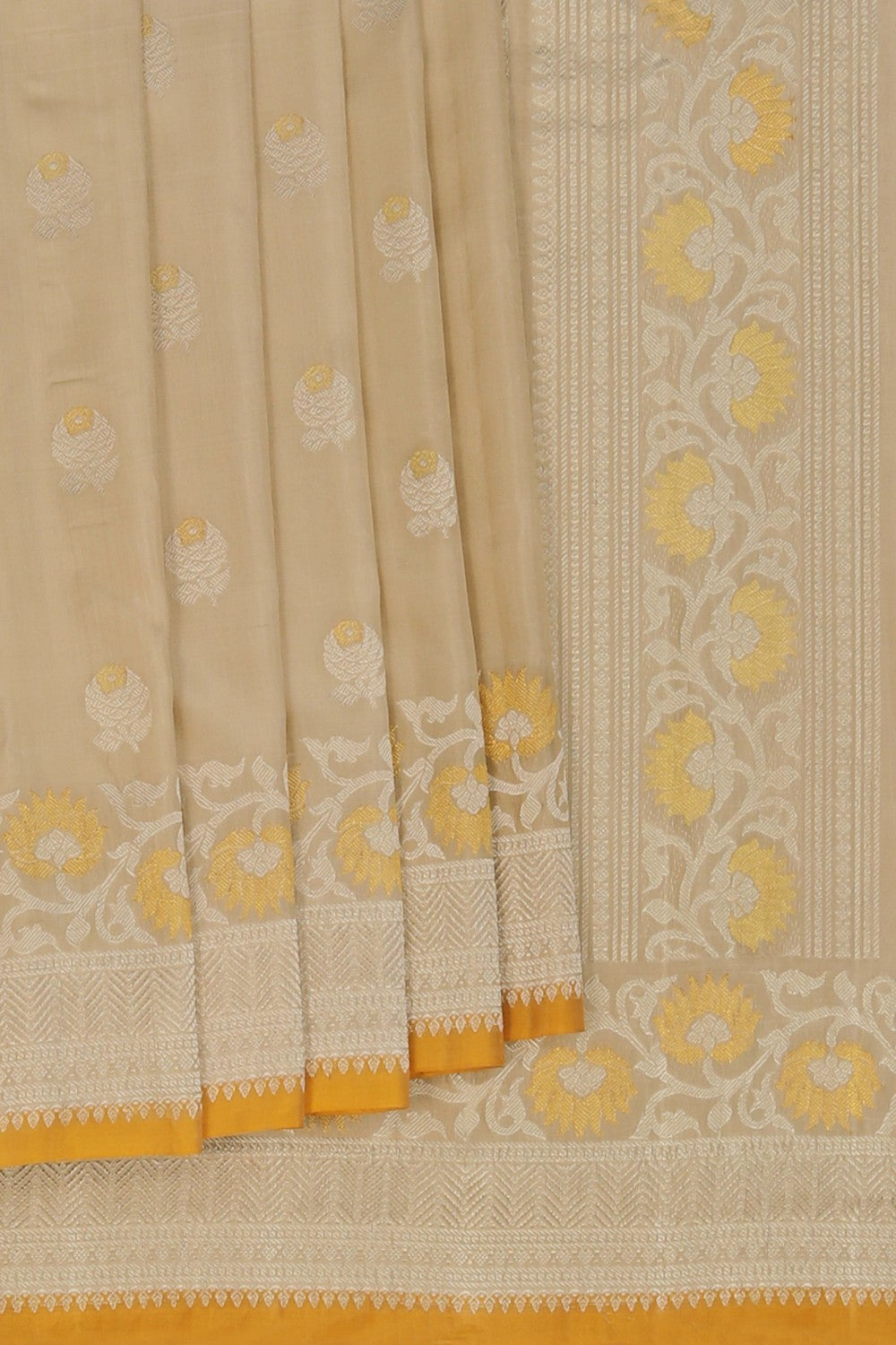Gadwal Silk Classy Off-White Saree