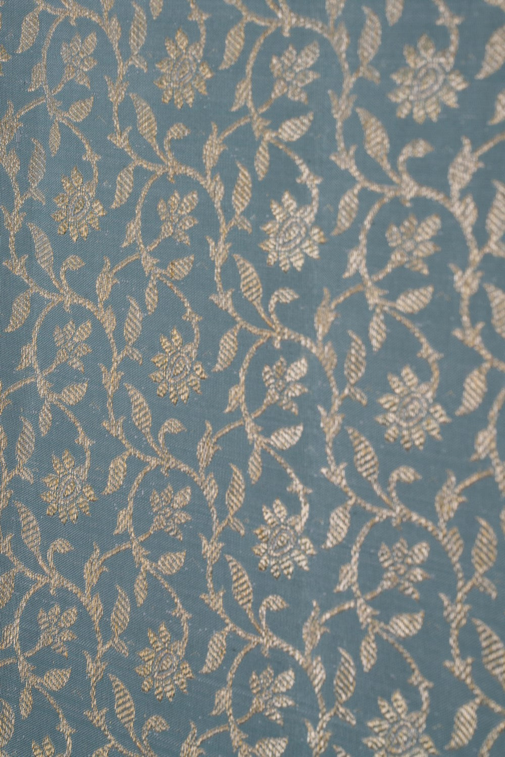 Image of Kanchipattu Tissue Brocade Smoky Grey Saree