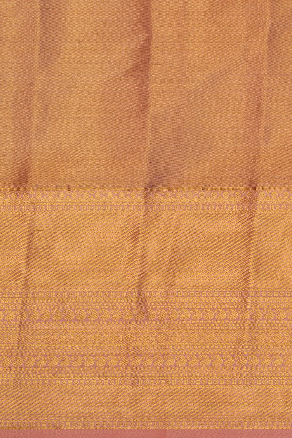 Kanchipattu Brocade Gold Peach Saree