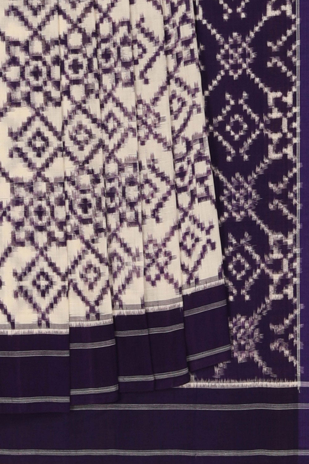 Pochampally Ikat White Saree