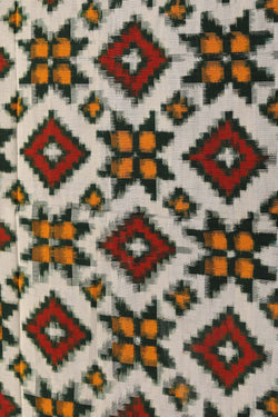 Image of Pochampally Ikat Off-White Saree