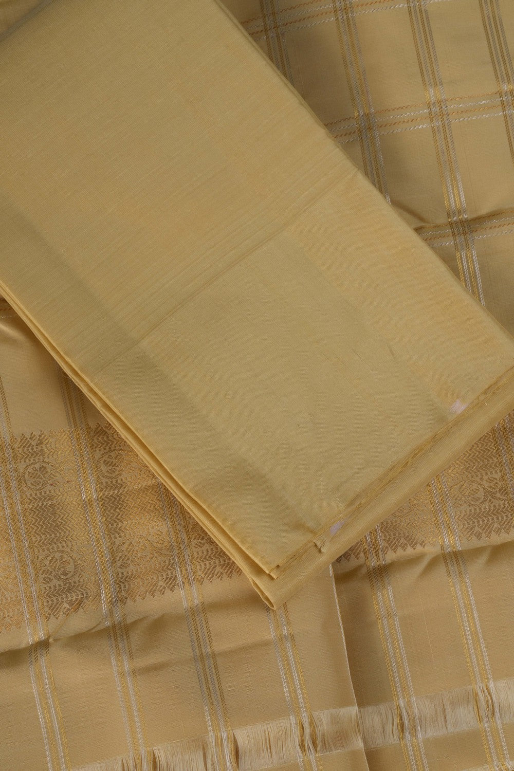 Image of Kanchi Silk Beige Dhoti With Kanduva (8 X 4) 3PCS