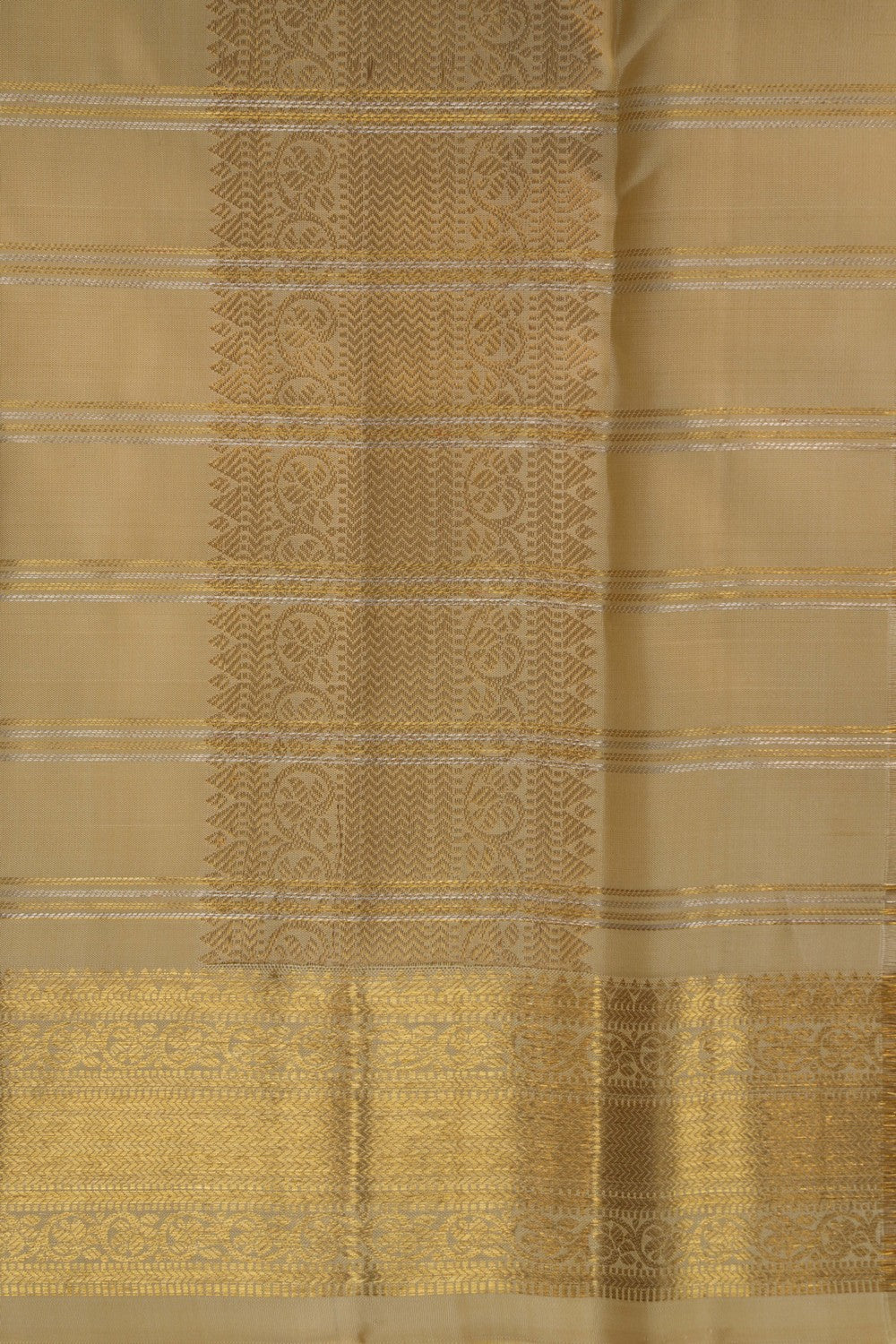 Image of Kanchi Silk Beige Dhoti With Kanduva (8 X 4) 3PCS