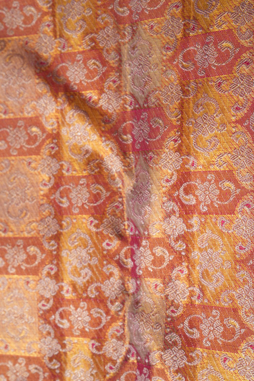 Kanchipuram Tissue Brocade Coral Pink Saree