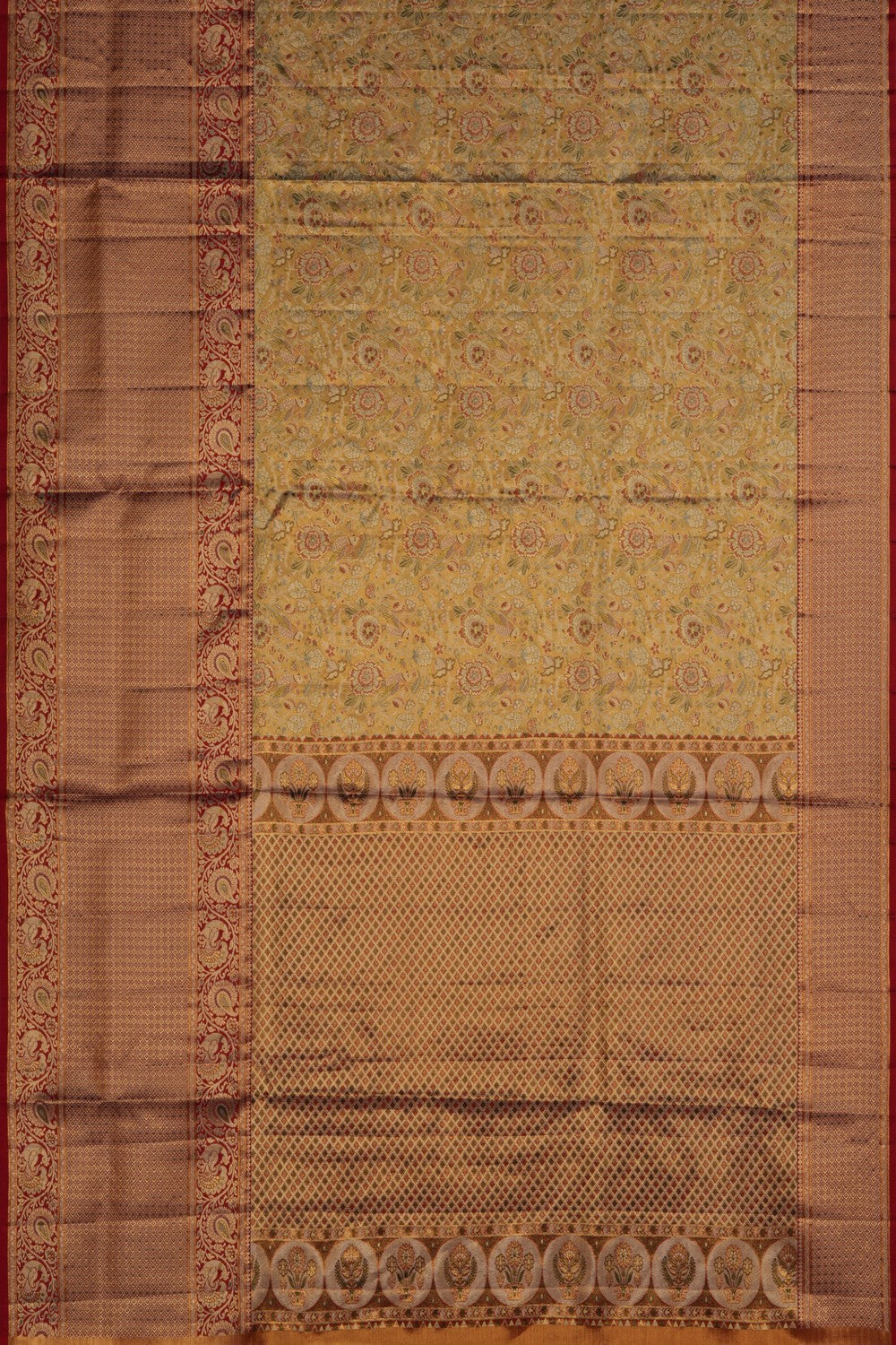 Kanchipattu Tissue Brocade Gold Saree