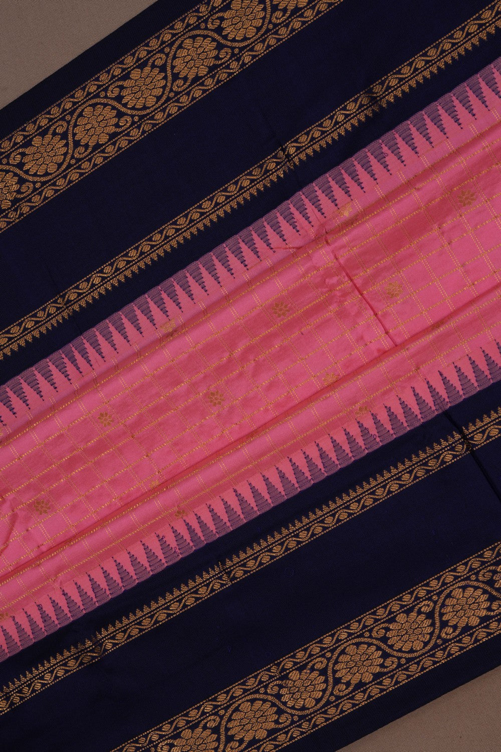 Image of Narayanpet Pure Silk Pink Saree