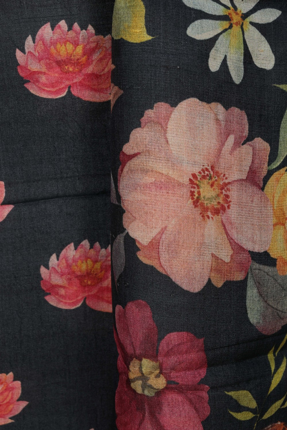 Unstitched Suit Set Fabric (3 Pcs Set)