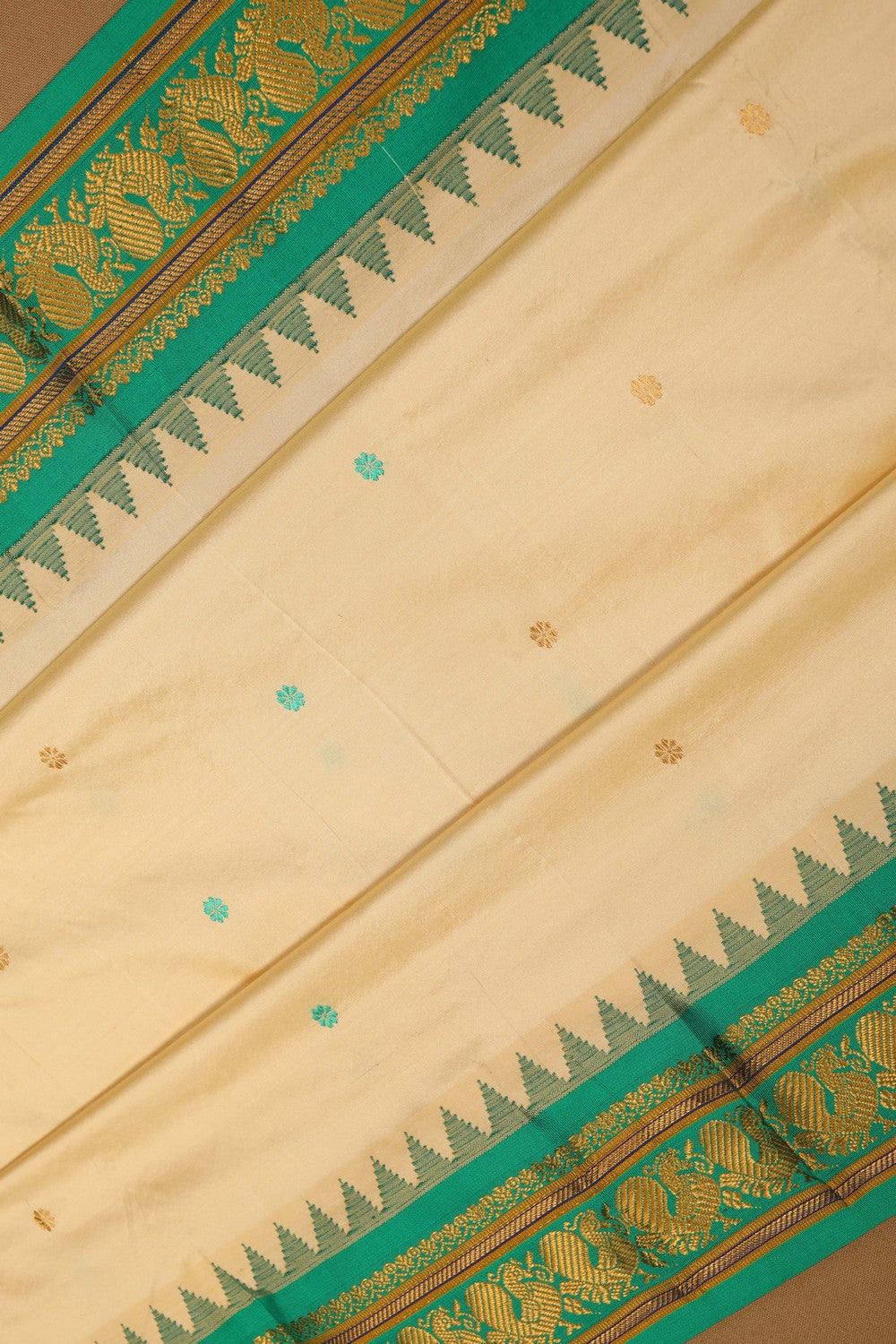 Narayanpet Pure Silk Off White Saree