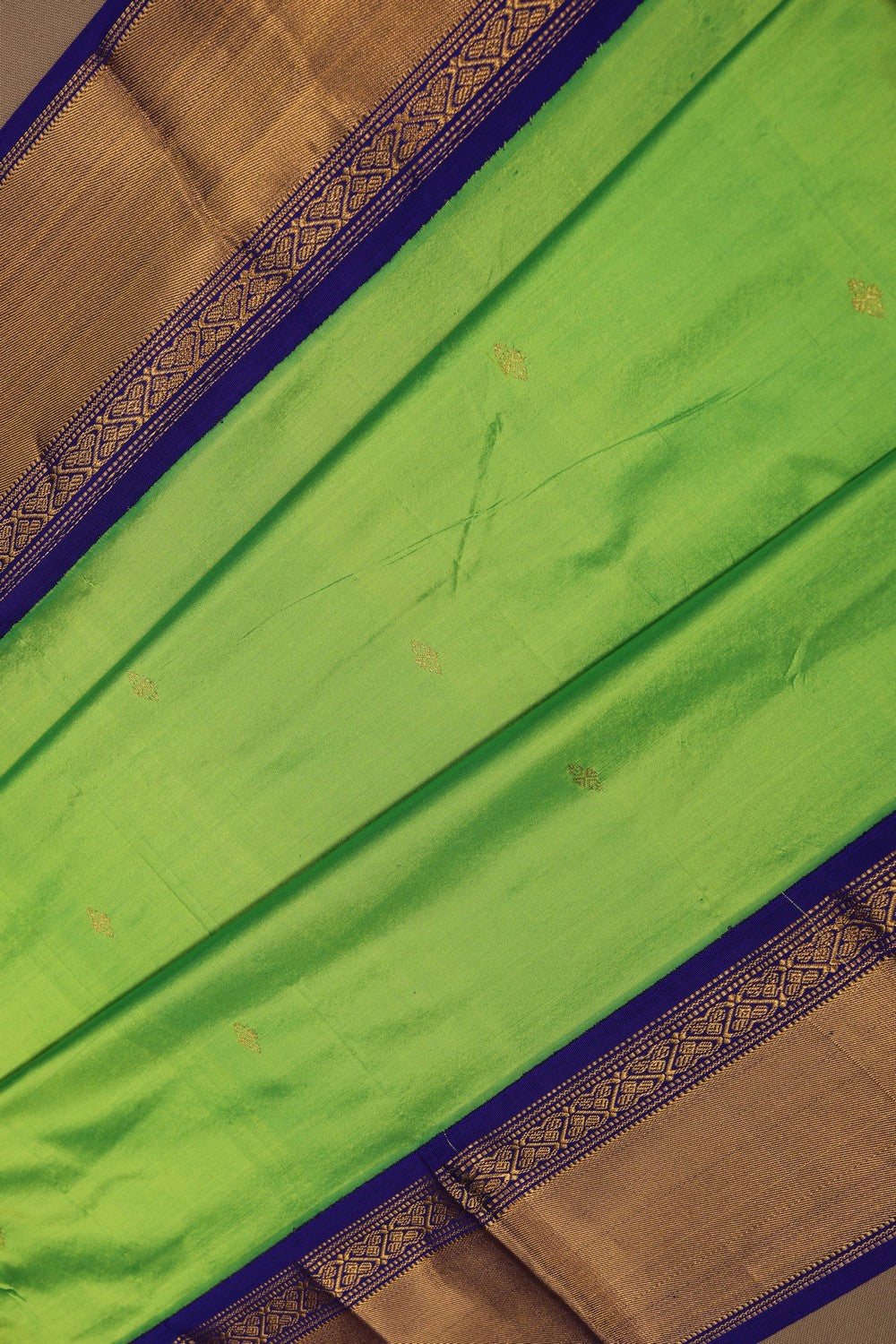Image of Narayanpet Pure Silk Green Saree
