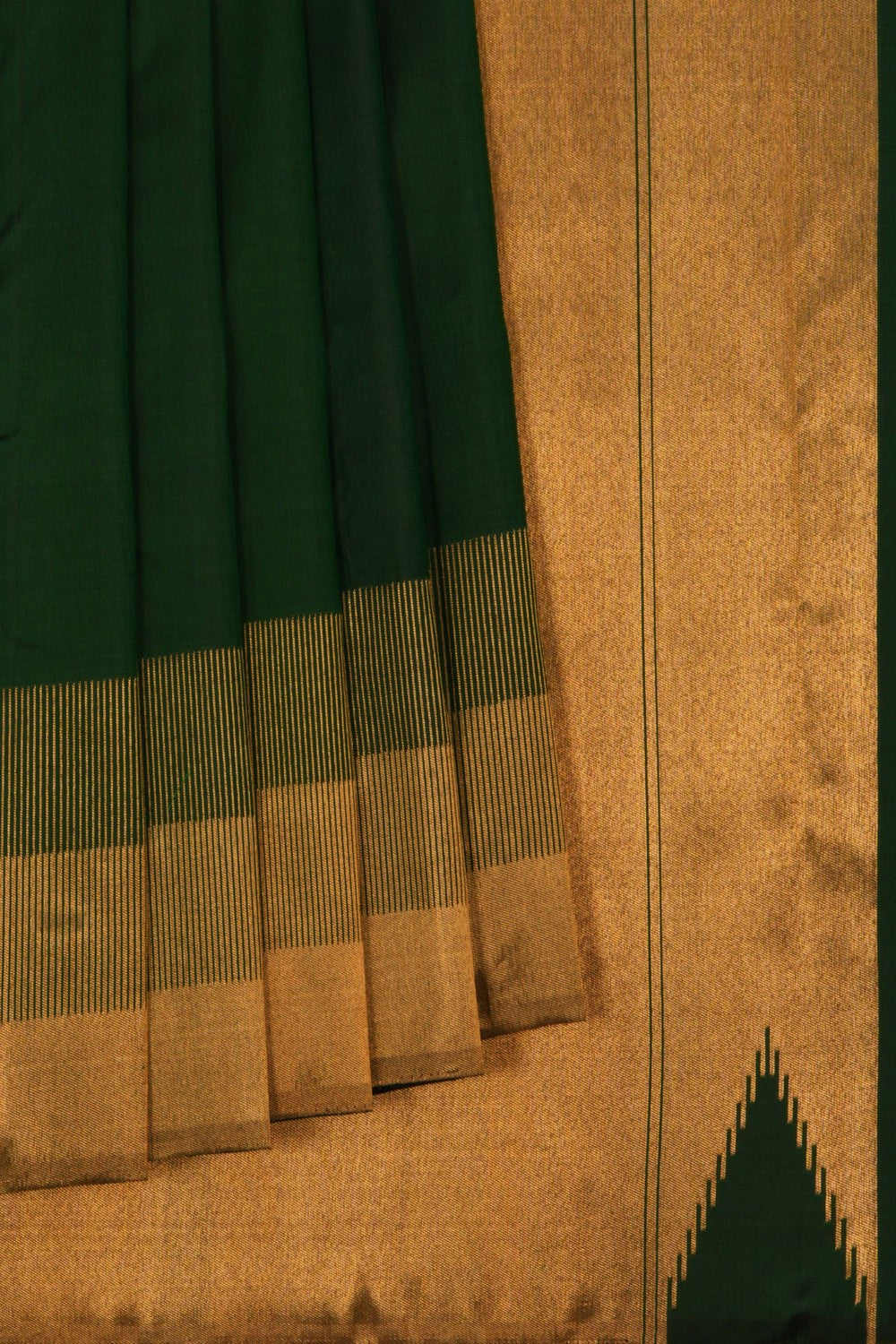 Arani Silk Green Saree