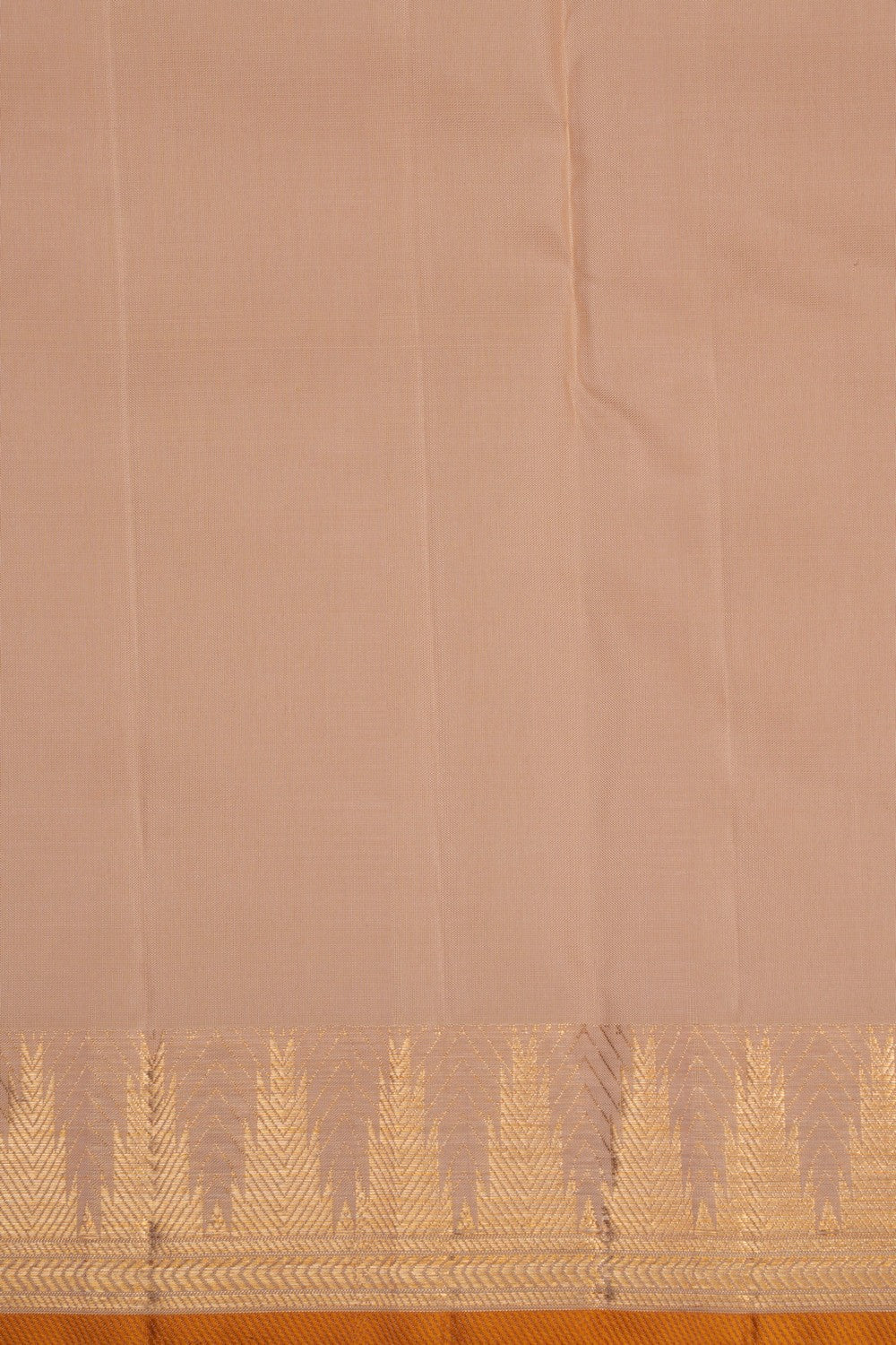 Kanchipattu Off-White Saree