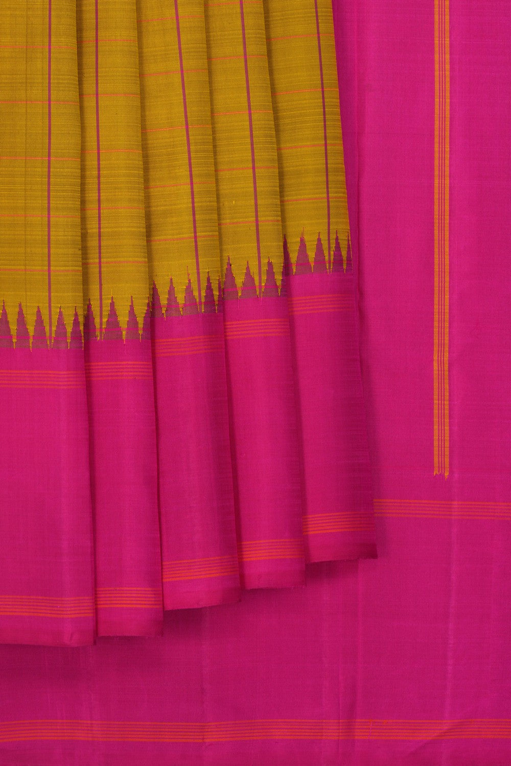 Image of Arani Silk Kattam Green Saree