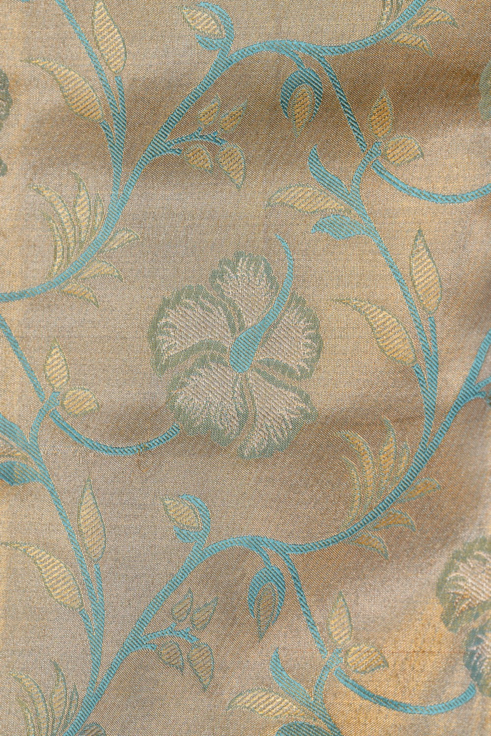 Kanchipattu Tissue Brocade Saree