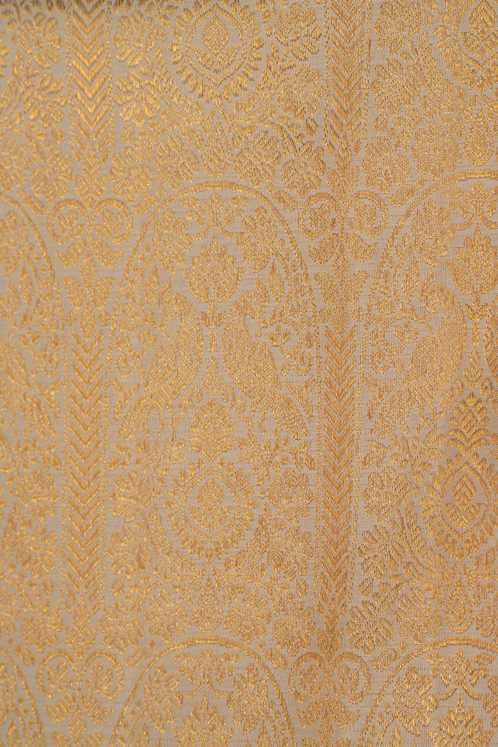 Image of Kanchipattu An Ethereal Pearl-White Saree