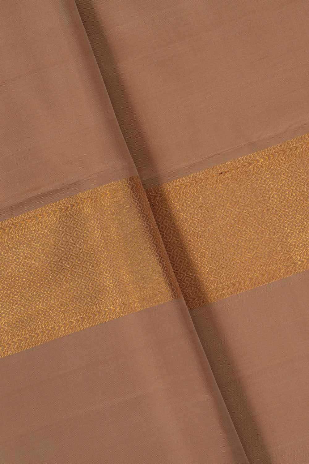 Image of Kanchi Silk Off-White Dhoti With Kanduva (8 X 4)