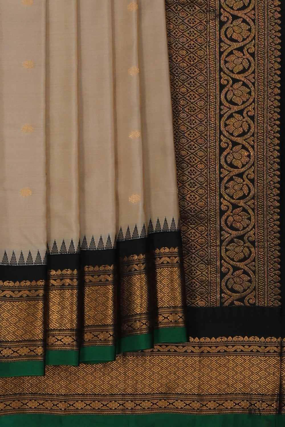 Gadwal Silk Beige Saree