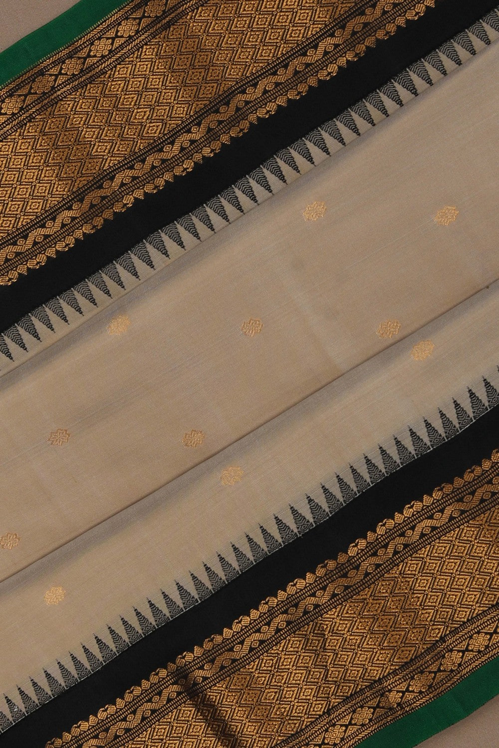 Gadwal Silk Beige Saree