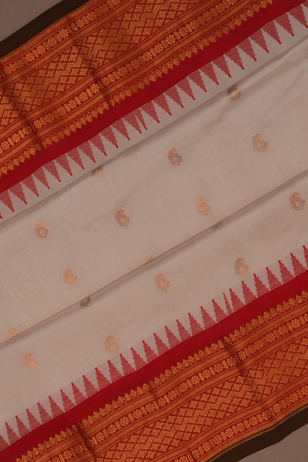 Gadwal Silk Off-White Saree
