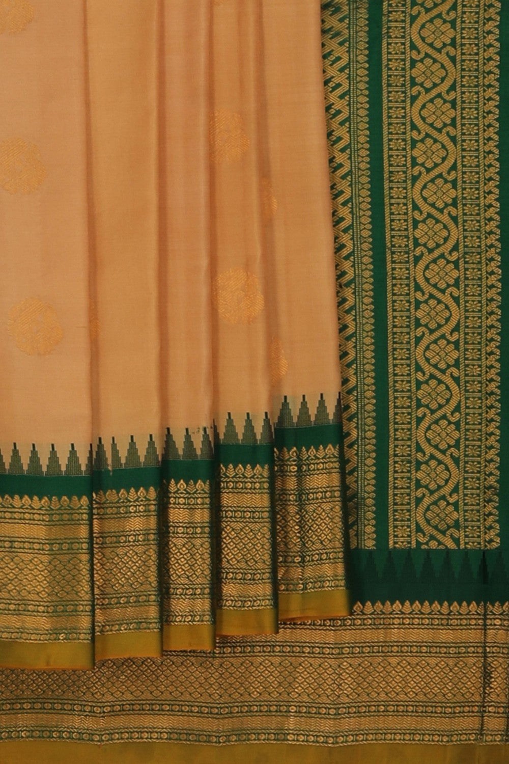 Gadwal Silk Beige Saree