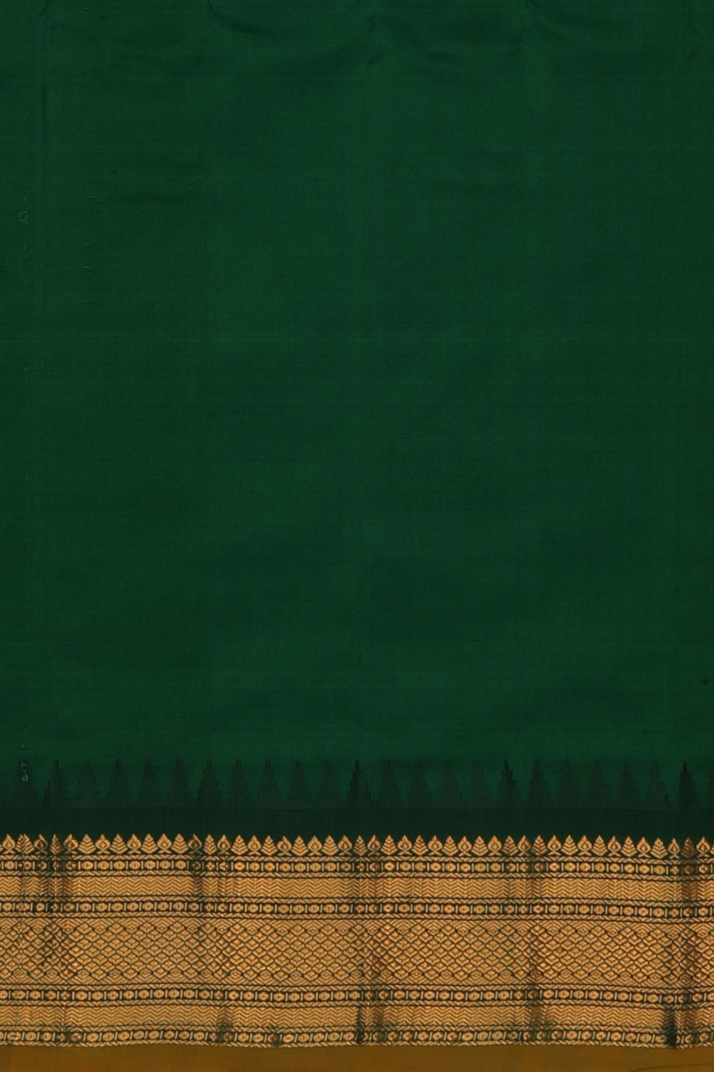 Gadwal Silk Beige Saree