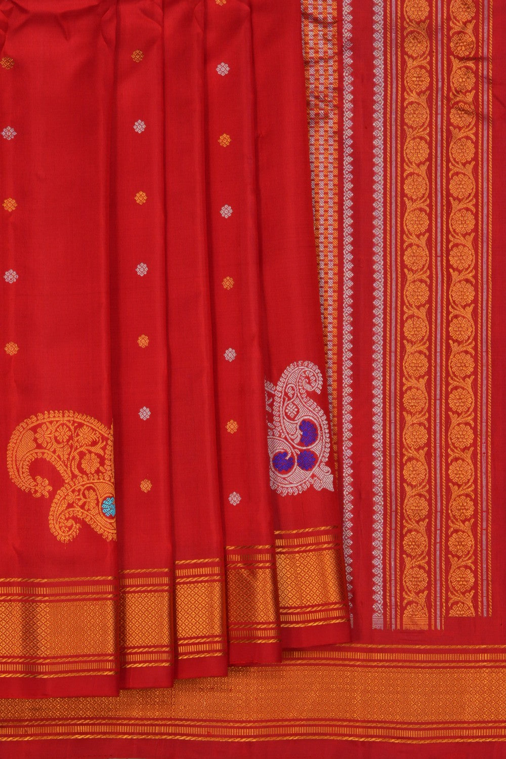 Image of Gadwal Silk Red Saree