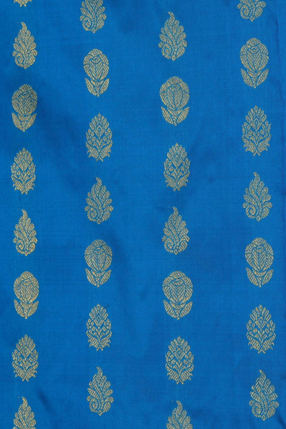 Kanchipattu Blue Pavada Unstitched Set