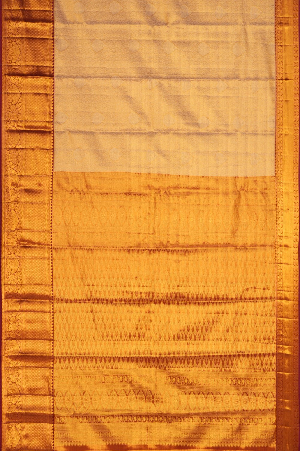 Kanchipattu Tissue Brocade Gold Saree