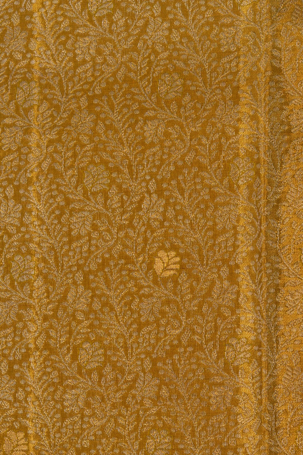 Kanchipattu Tissue Brocade Gold Saree