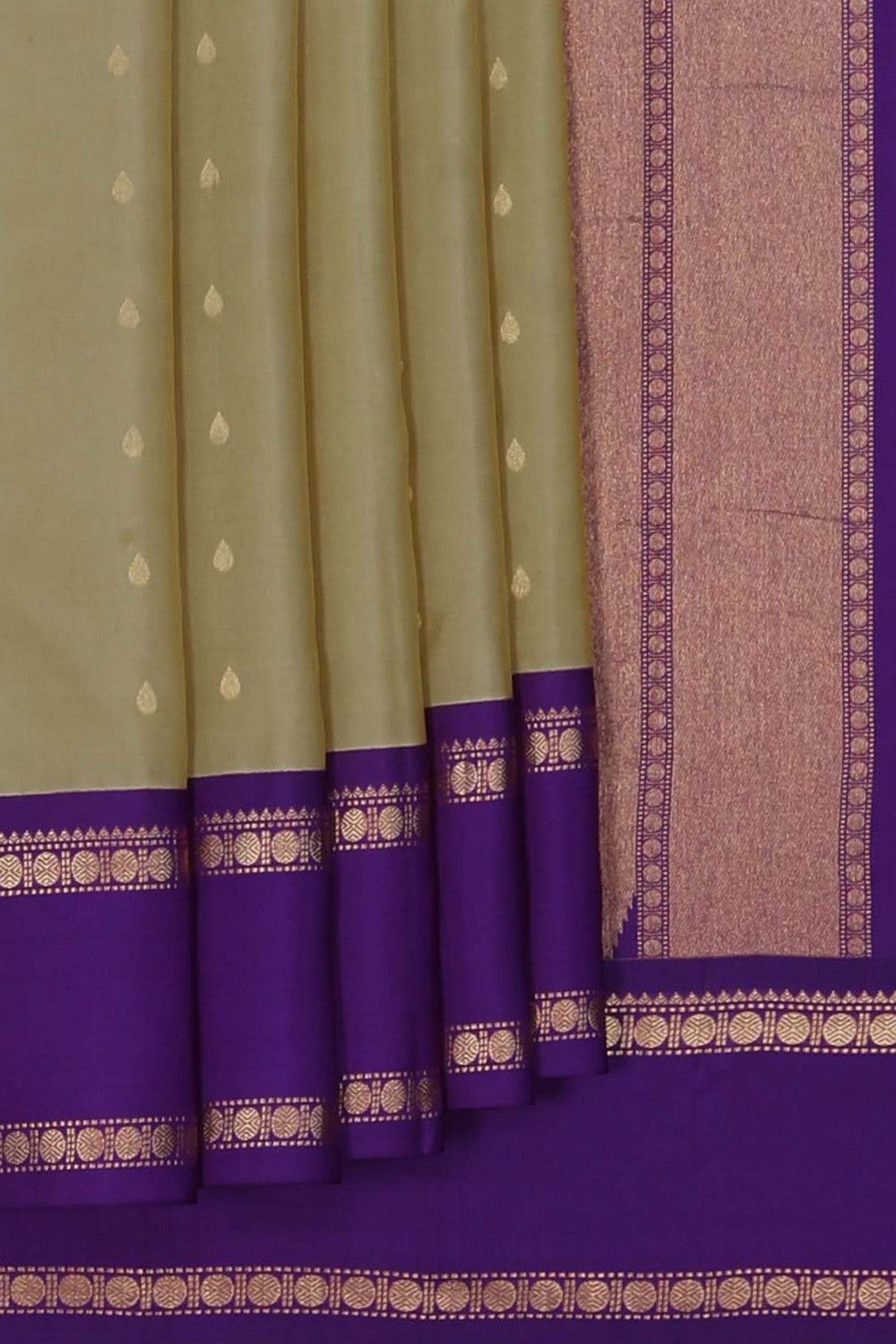 Kanchipattu Beige Saree