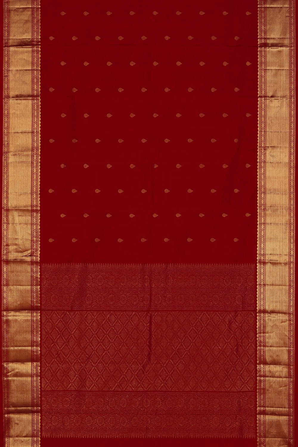 Kanchipattu Red Saree
