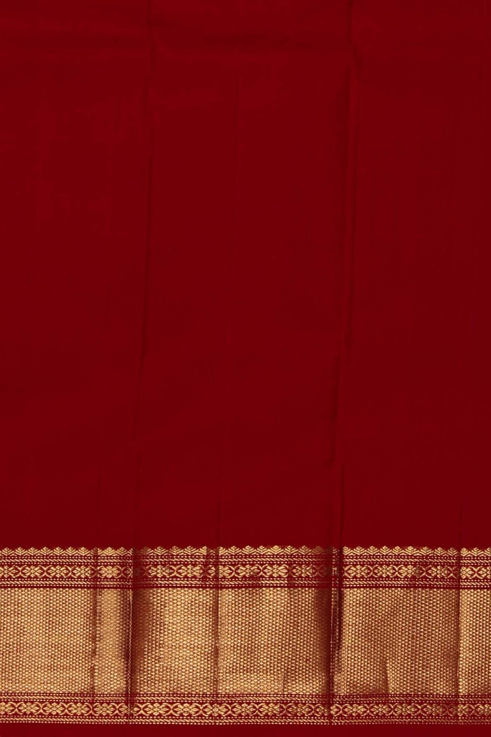 Kanchipattu Red Saree