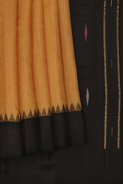 Image of Gadwal Cotton Beige Saree