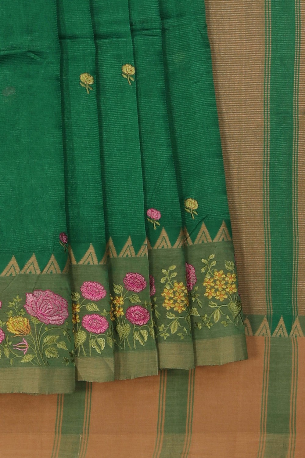 Image of Mangalgiri embroidery saree