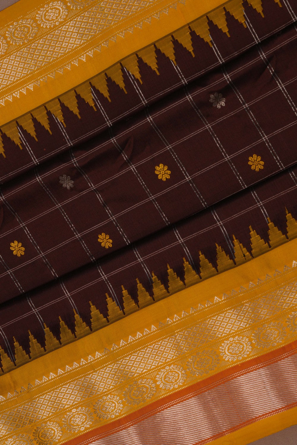 Gadwal Silk Kattam Brown Saree