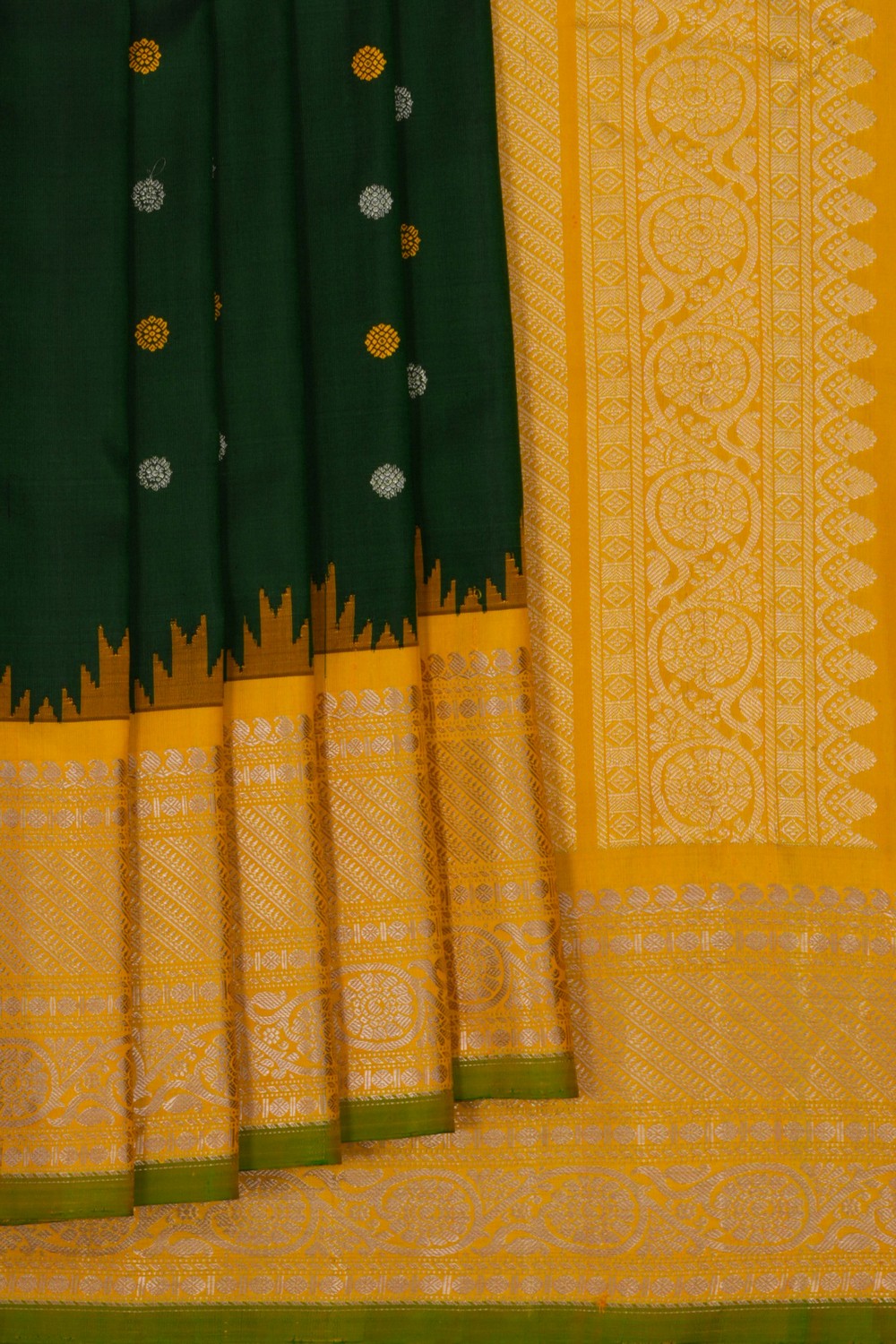 Image of Gadwal Silk Bottle Green Saree