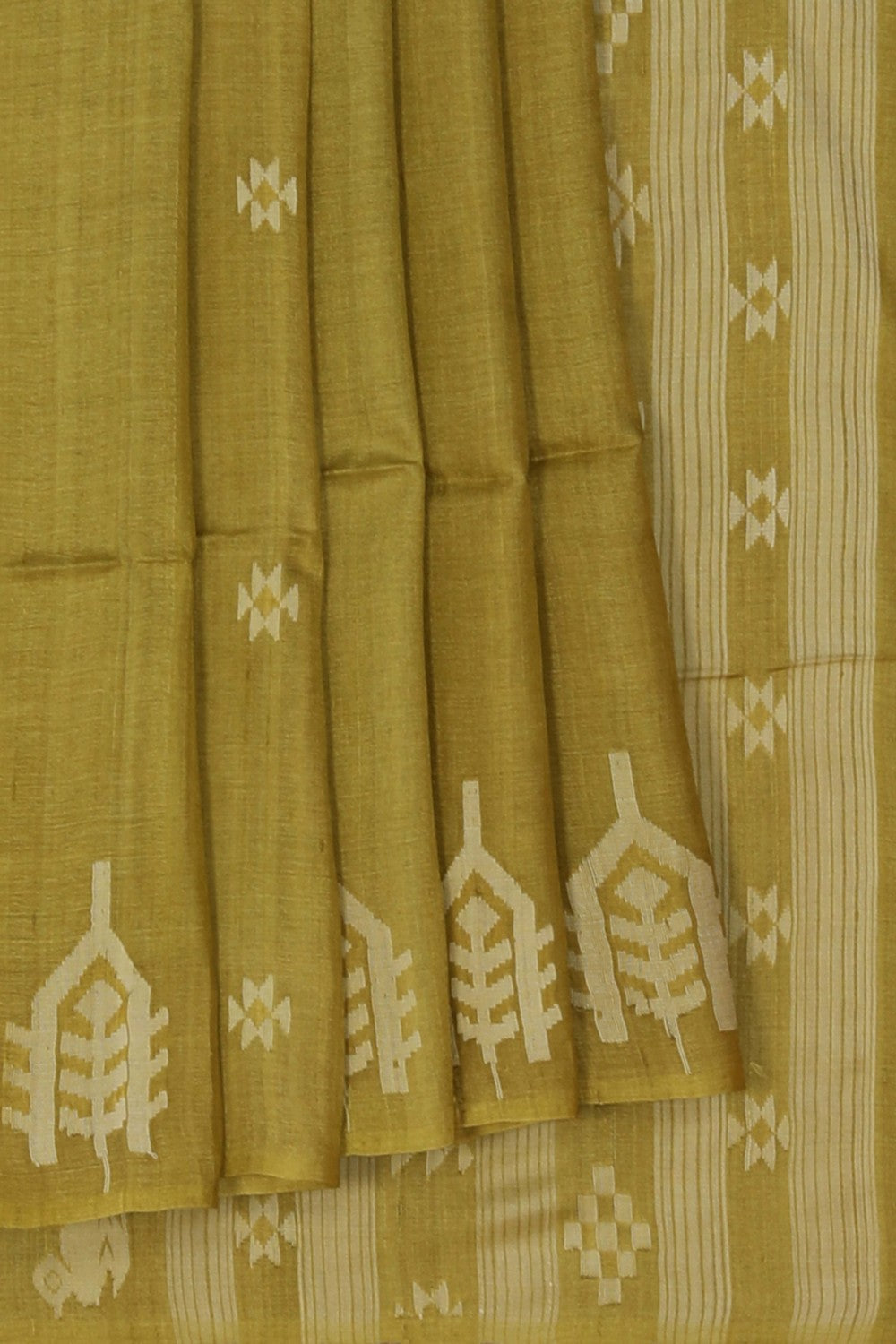The Dhakai Jamdani Craft Green Saree