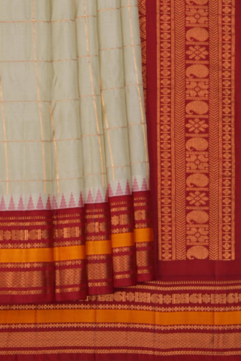 Gadwal Silk Beige Saree