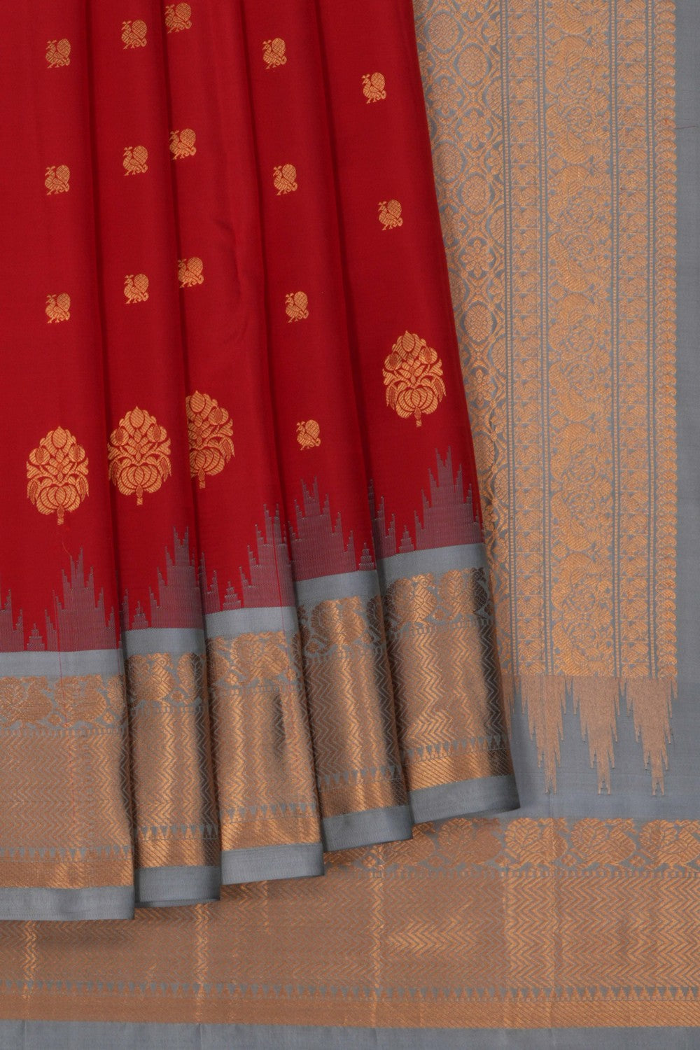 Image of Gadwal Silk Red Saree