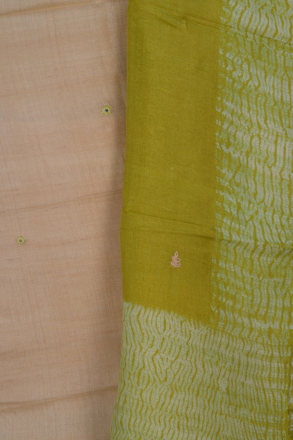 Image of Unstitched Suit Set Fabric (3 Pcs Set)