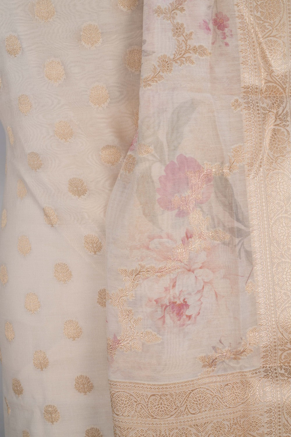 Image of Unstitched Suit Set Fabric (3 Pcs Set)